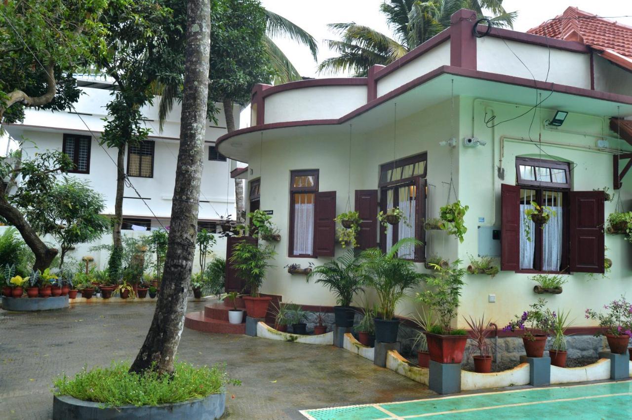 Remasailam Homestay - Thiruvananthapuram , Calm & Blend With Nature Exterior photo